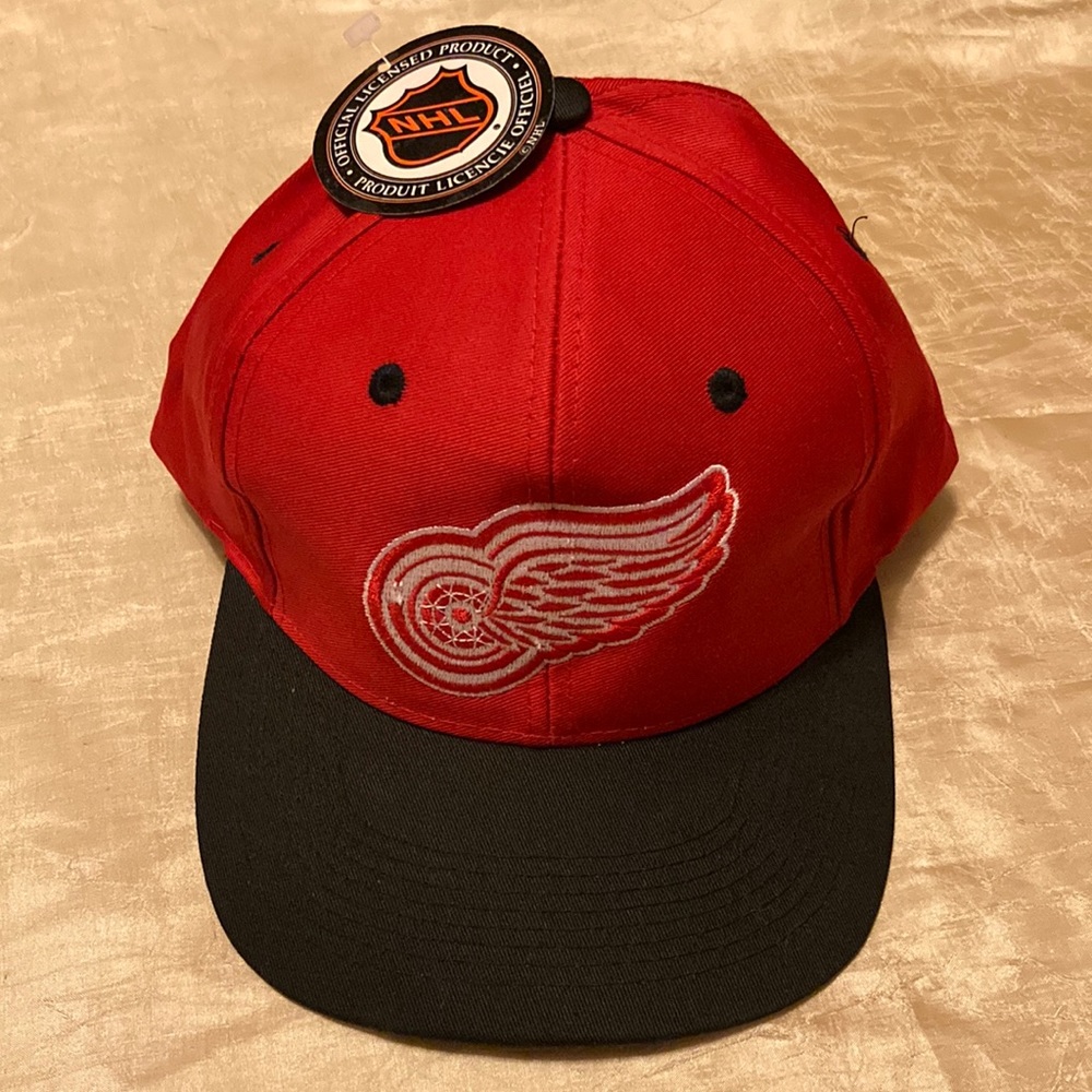 Vintage Logo 7 NHL Detriot Redwings Snapback